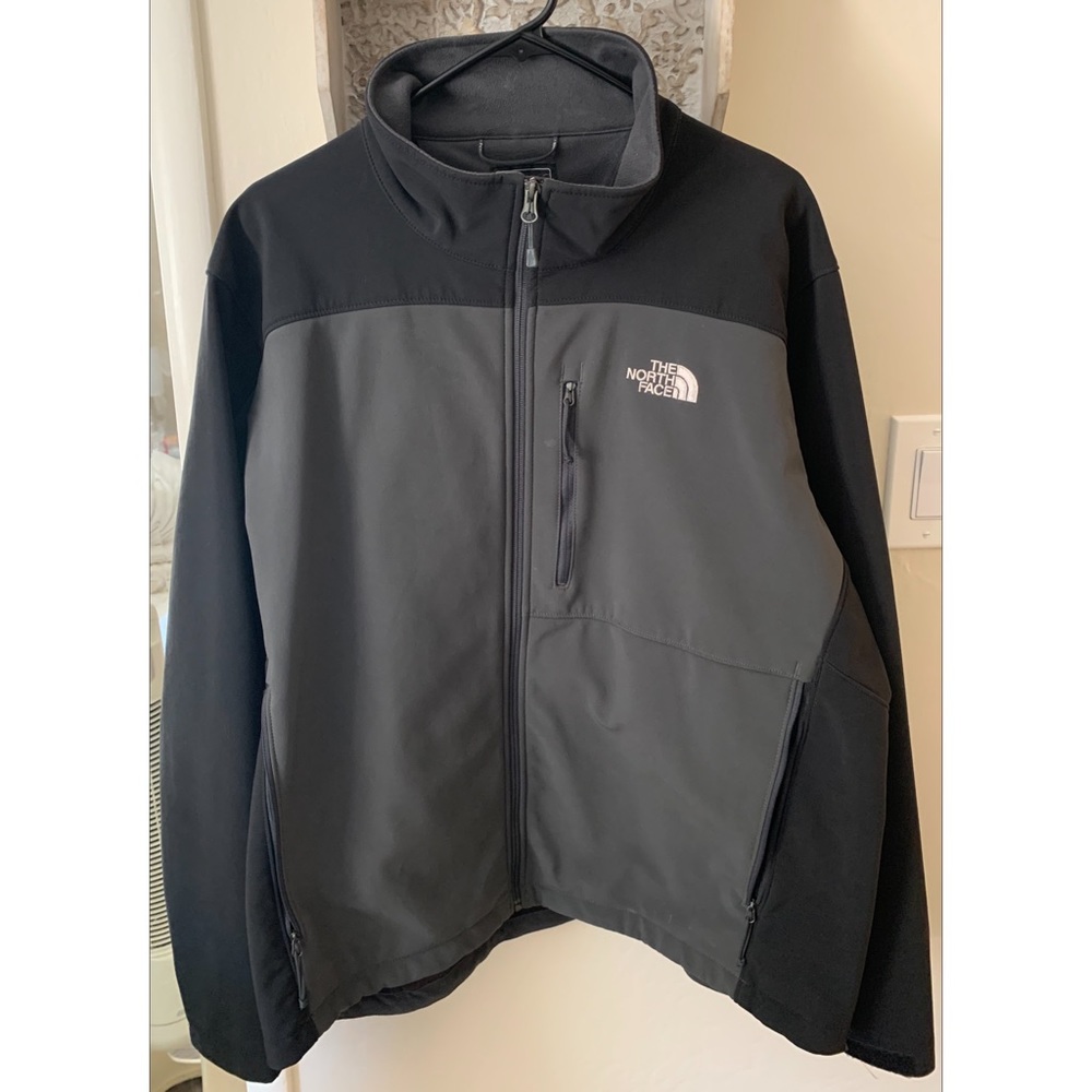 Men’s North Face Jacket